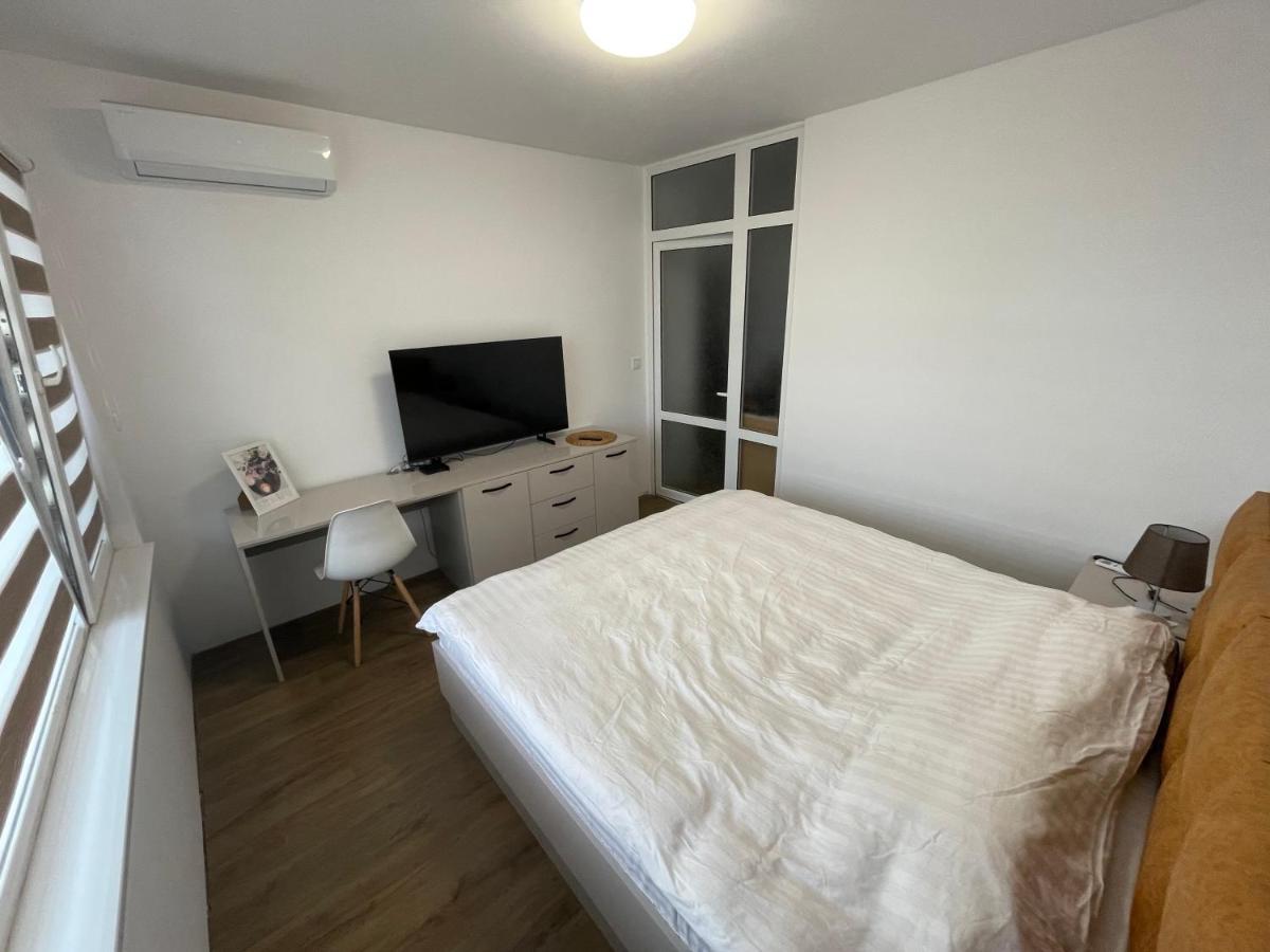 Dety'S Apartment Бургас Экстерьер фото