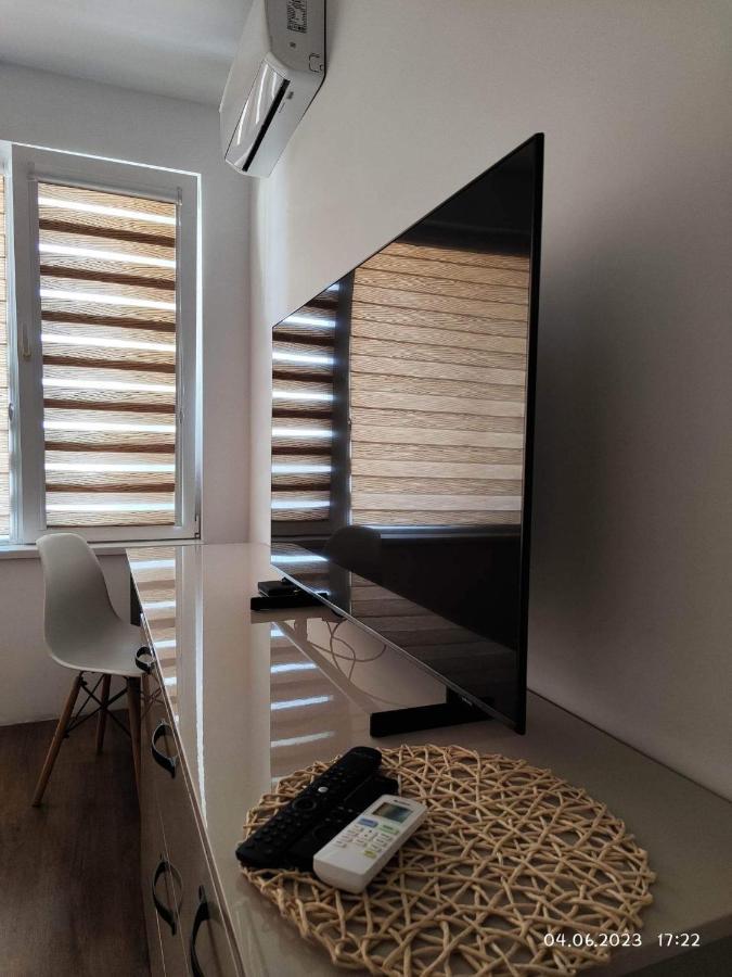 Dety'S Apartment Бургас Экстерьер фото